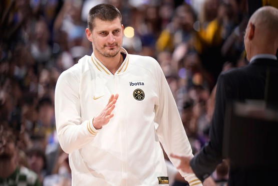 "Vanzemaljac" Jokić: Prvi u svemu kao niko nikada (FOTO)