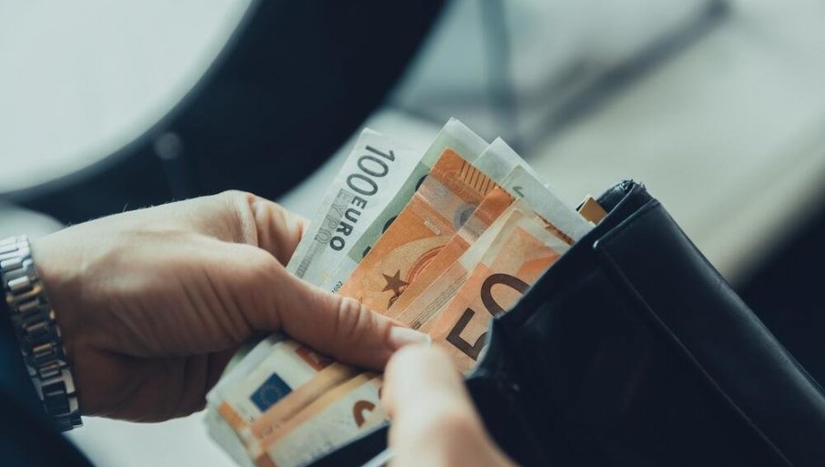 Ovom izmenom štitimo fizički novac