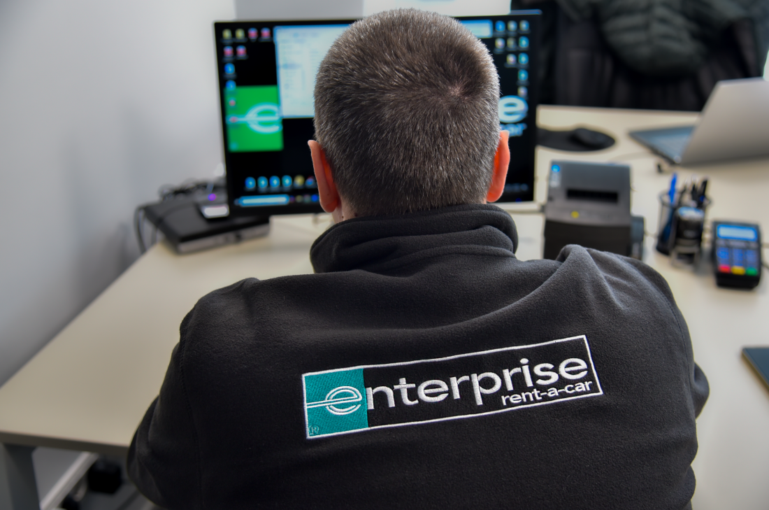 svetski lider, sada bliži nego ikad