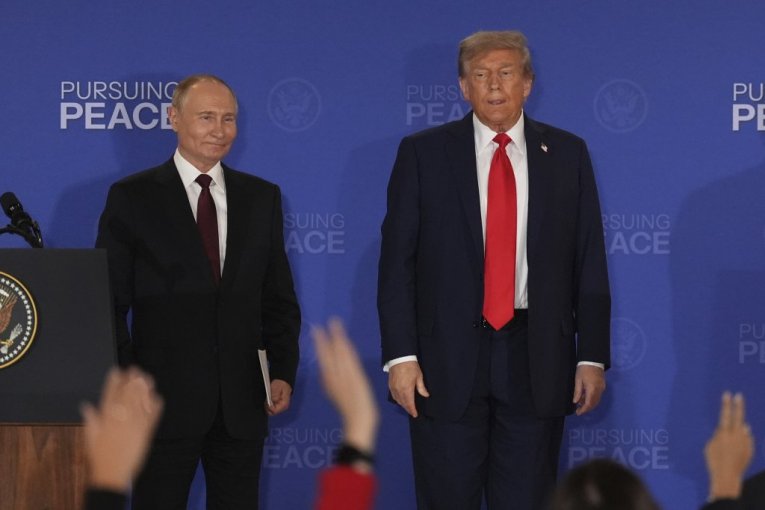 „NEMA POTREBE DA SE TRAMP I PUTIN SASTAJU!“ Oglasio se Kremlj o susretu dvojice lidera!