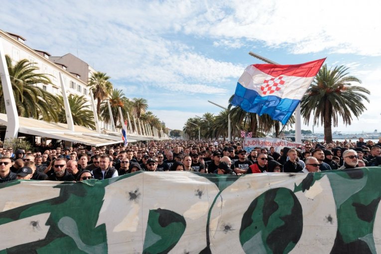 Zaštitnica građana šokirana veličanjem USTAŠTVA na ulicama Hrvatske, ovu poruku čuće svi!