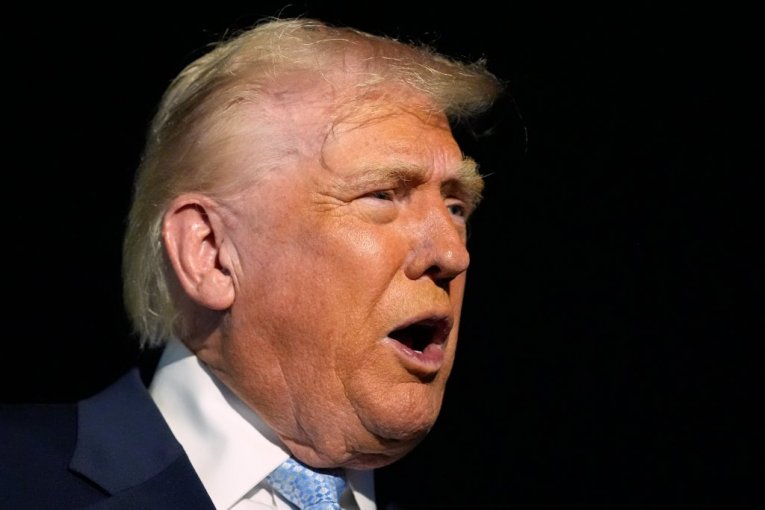 TRAMP POMILOVAO PREDSEDNIKA HONDURASA! Osuđen zbog droge i oružja: „Ispravljena je velika nepravda!“