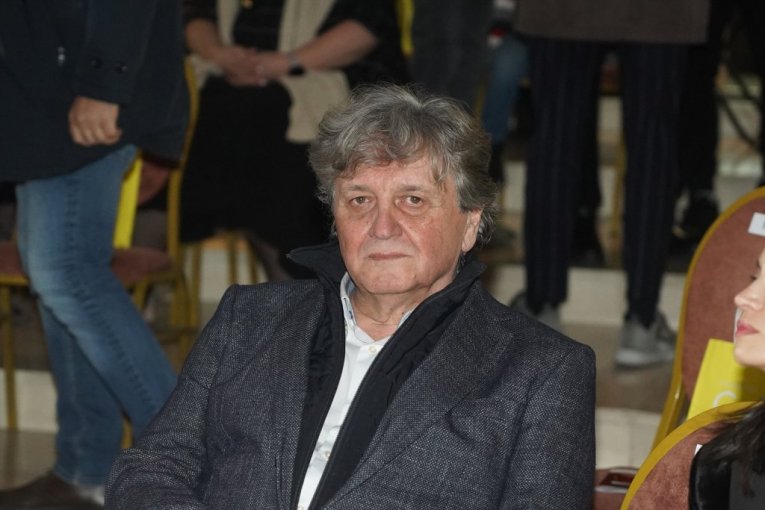 „NEMO SE LJUTITE“! Oglasio se Radoš Bajić zbog čuvenog Dragojla i poslao jasnu poruku!