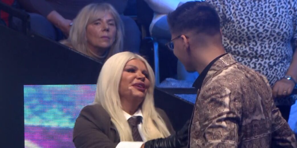 Emotivni susret DARE BUBAMARE i njenog obožavaoca