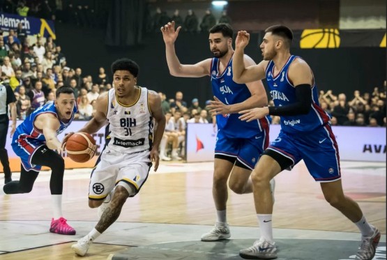 Košarkaši BiH nakon drame u finišu poklekli protiv Srbije (FOTO)