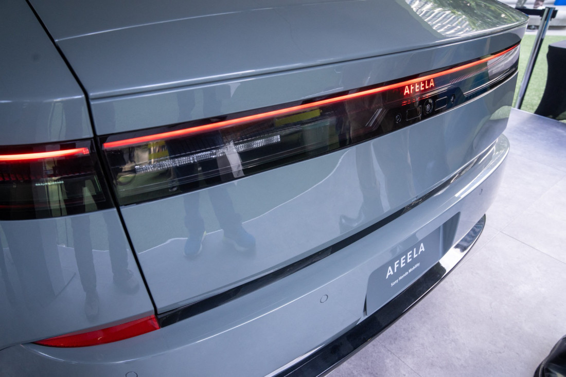 Sony je napravio prve digitalne tablice za auto