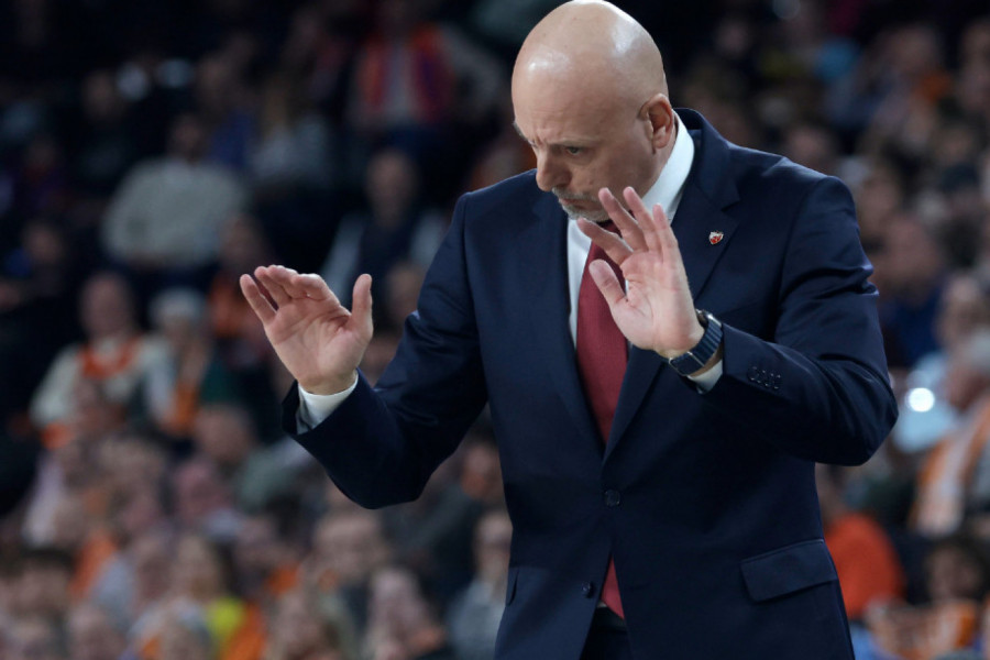 SAŠA OBRADOVIĆ DOBIO PITANJE, PA USTAO I NAPUSTIO KONFERENCIJU!