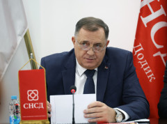 Nećemo nemo posmatrati nastojanje Sarajeva da zagospodari Republikom Srpskom