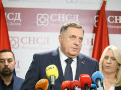 Želimo na našem ognjištu da gradimo fabrike, auto-puteve, bolnice