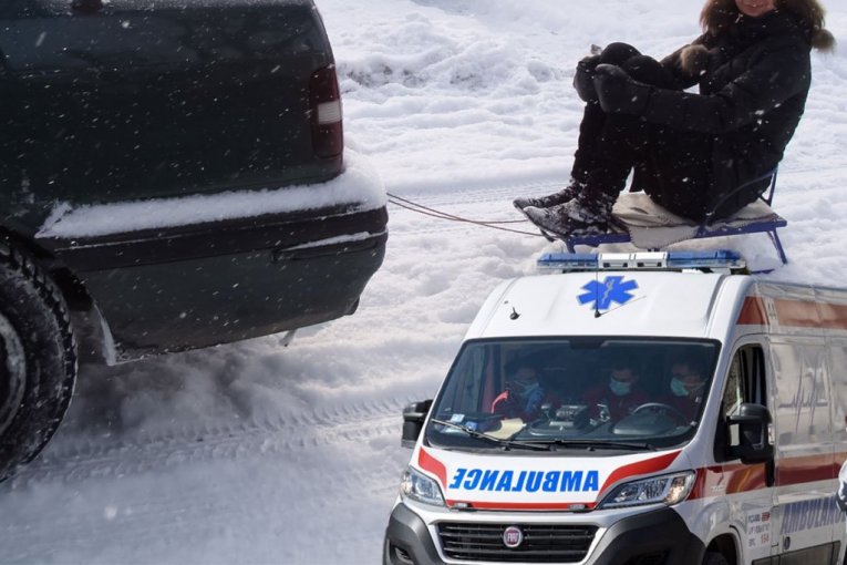 JEZIVI DETALJI NESREĆE KOD KRALJEVA! Vozačeva izjava budi nevericu