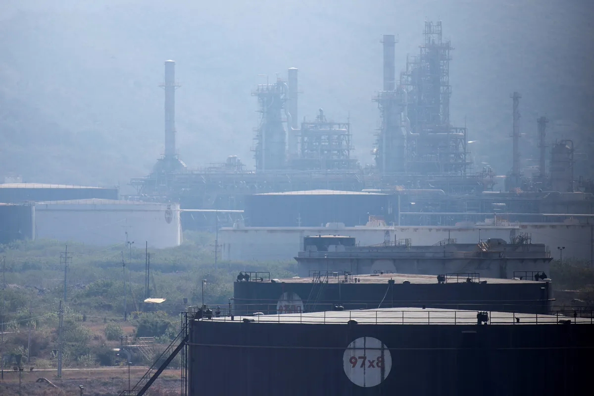 Ko (ne) kupuje ruske energente?