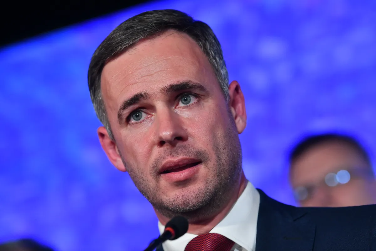 NPS najoštrije osuđuje režimsko nasilje nad građanima u Novom Sadu i odbijanje policije da ih zaštiti