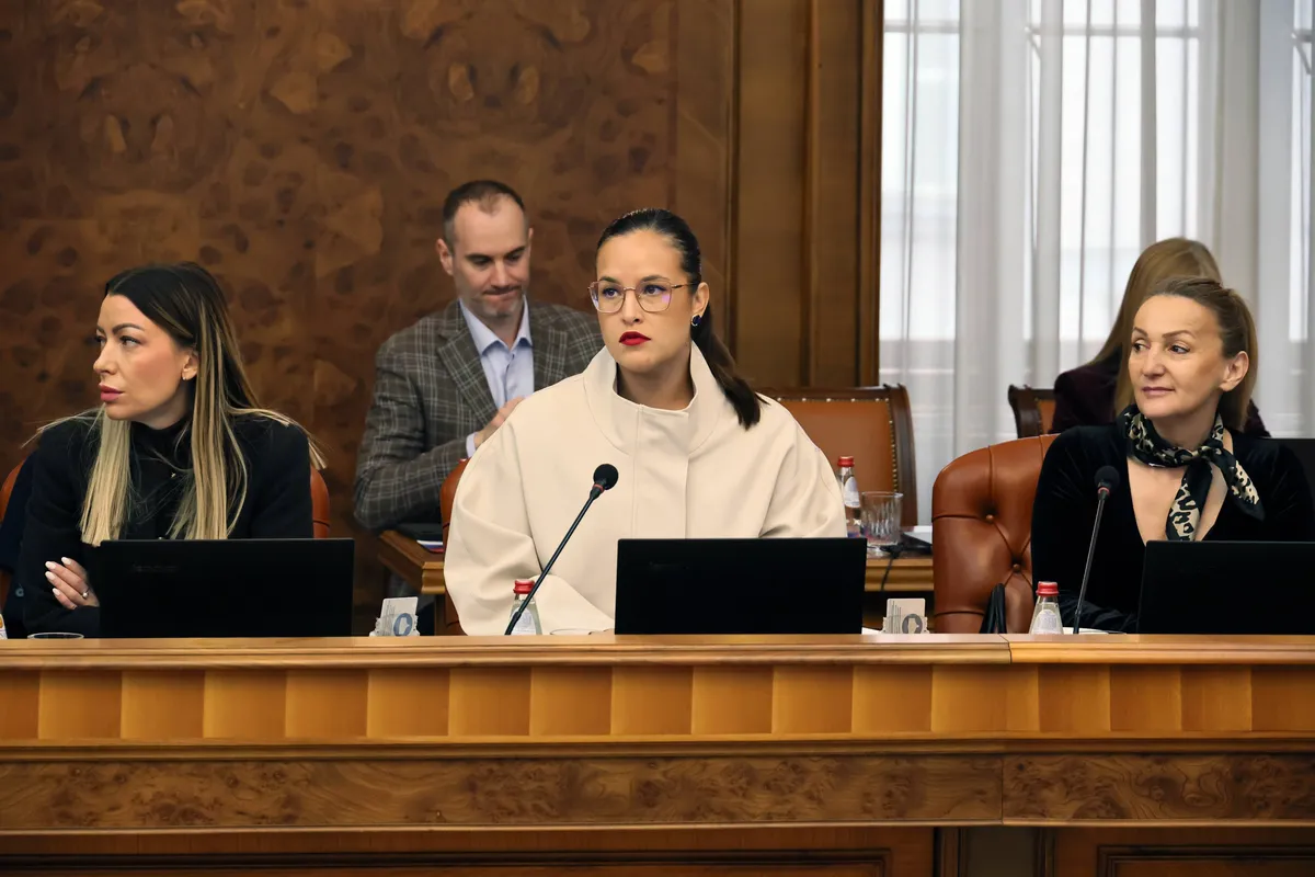 Organizaciji koju je osnovala ministarka Sara Pavkov odlaze milioni iz budžeta Vojvodine