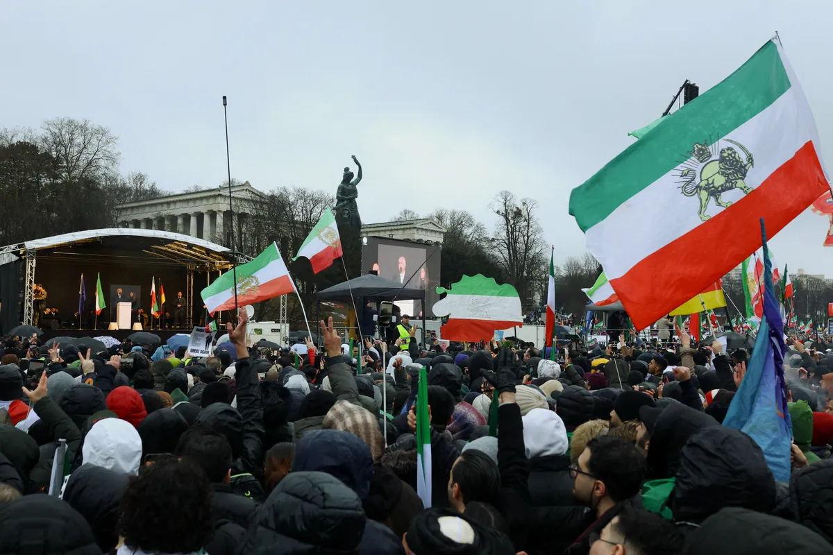 U Minhenu oko 200.000 ljudi na skupu protiv iranskih vlasti – Vesti iz Srbije, regiona i sveta