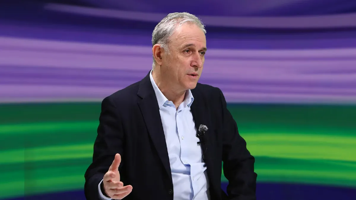 Ponoš: „Vučić je zapadnim sagovornicima rekao da će izbori biti u decembru”