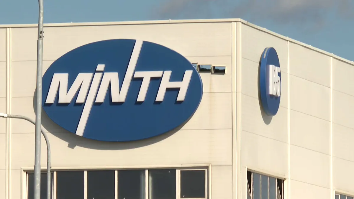 Kineski radnici iz lozničke fabrike Mint potvrdili za N1 da rade na crno: Uzbunjivačica uhapšena i čeka je deportacija – Vesti iz Srbije, regiona i sveta