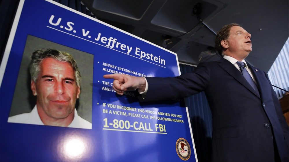 Američki kongresmen pročitao imena šest „bogatih i moćnih muškaraca“, koja su bila zatamnjena u dokumentima o Epstinu – Svet