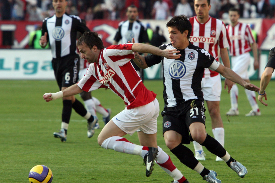 NEKADAŠNJI VEZISTA PARTIZANA NA NOVOM RADNOM ZADATKU: Milan Smiljanić ponovo u crno-belom!