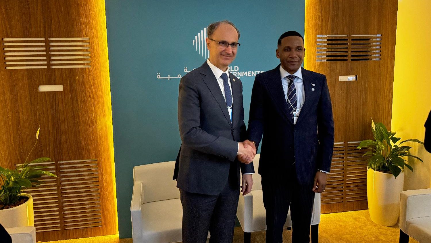 Macut na Svetskom samitu vlada u Dubaiju – Ekonomija