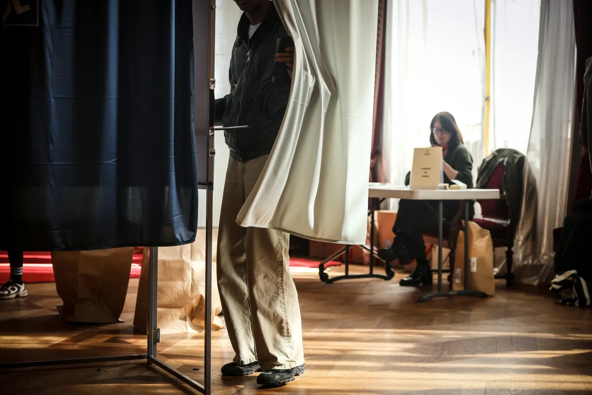 Proboj ekstremne desnice i radikalne levice u prvom krugu lokalnih izbora u Francuskoj – Vesti iz Srbije, regiona i sveta