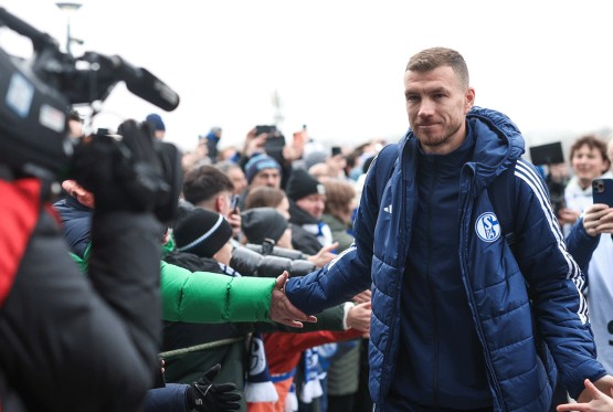 Džeko odbio milion evra zbog Šalkea