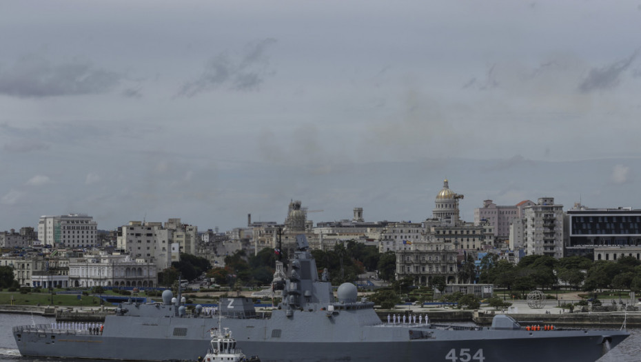 Trampova administracija i porodica Kastro