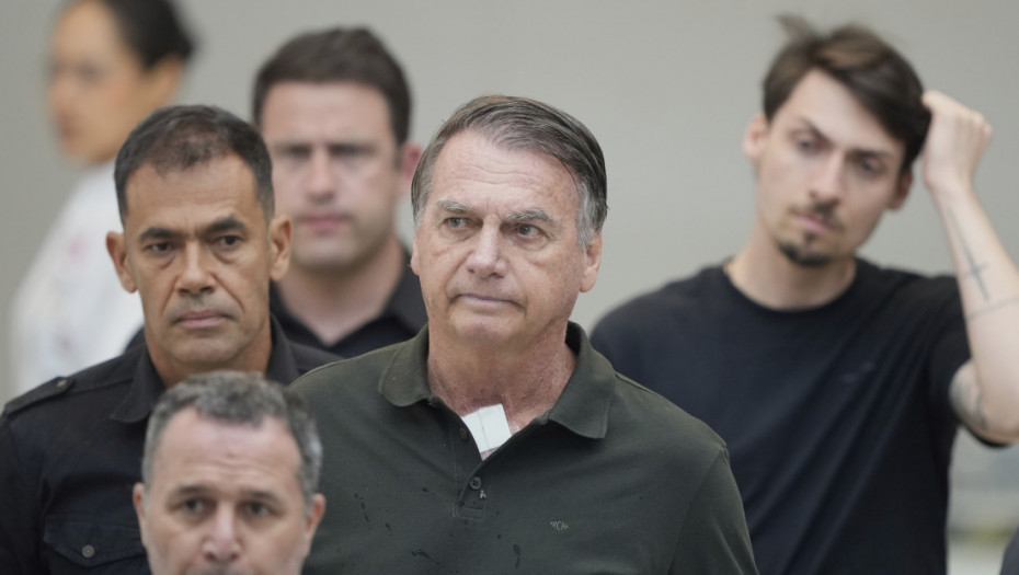 Bivši brazilski predsednik Žair Bolsonaro hospitalizovan