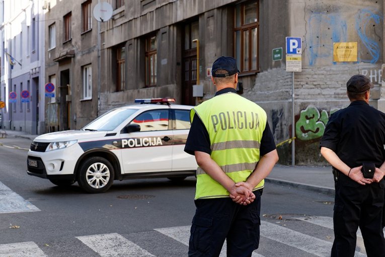 TRAGEDIJA KOD LAKTAŠA! Pronađena tela dva muškarca, sumnja se na upotrebu vatrenog oružja! (VIDEO)
