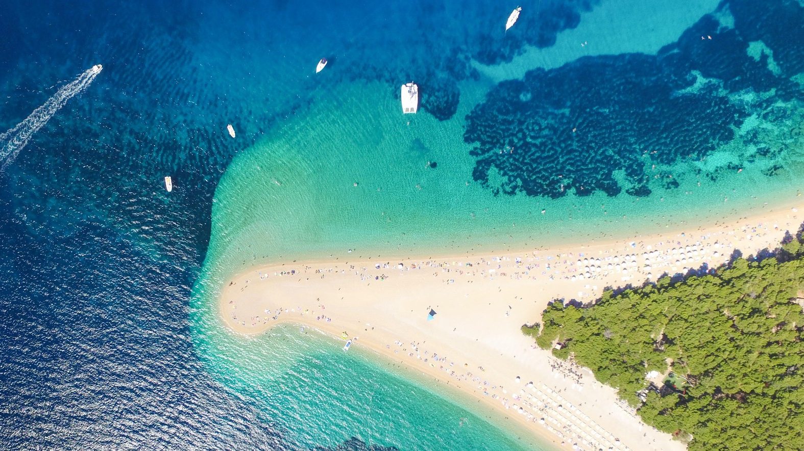 Er Srbija uvodi direktne letove izneđu Beograda i ostrva Brač u letnjoj sezoni – Ekonomija