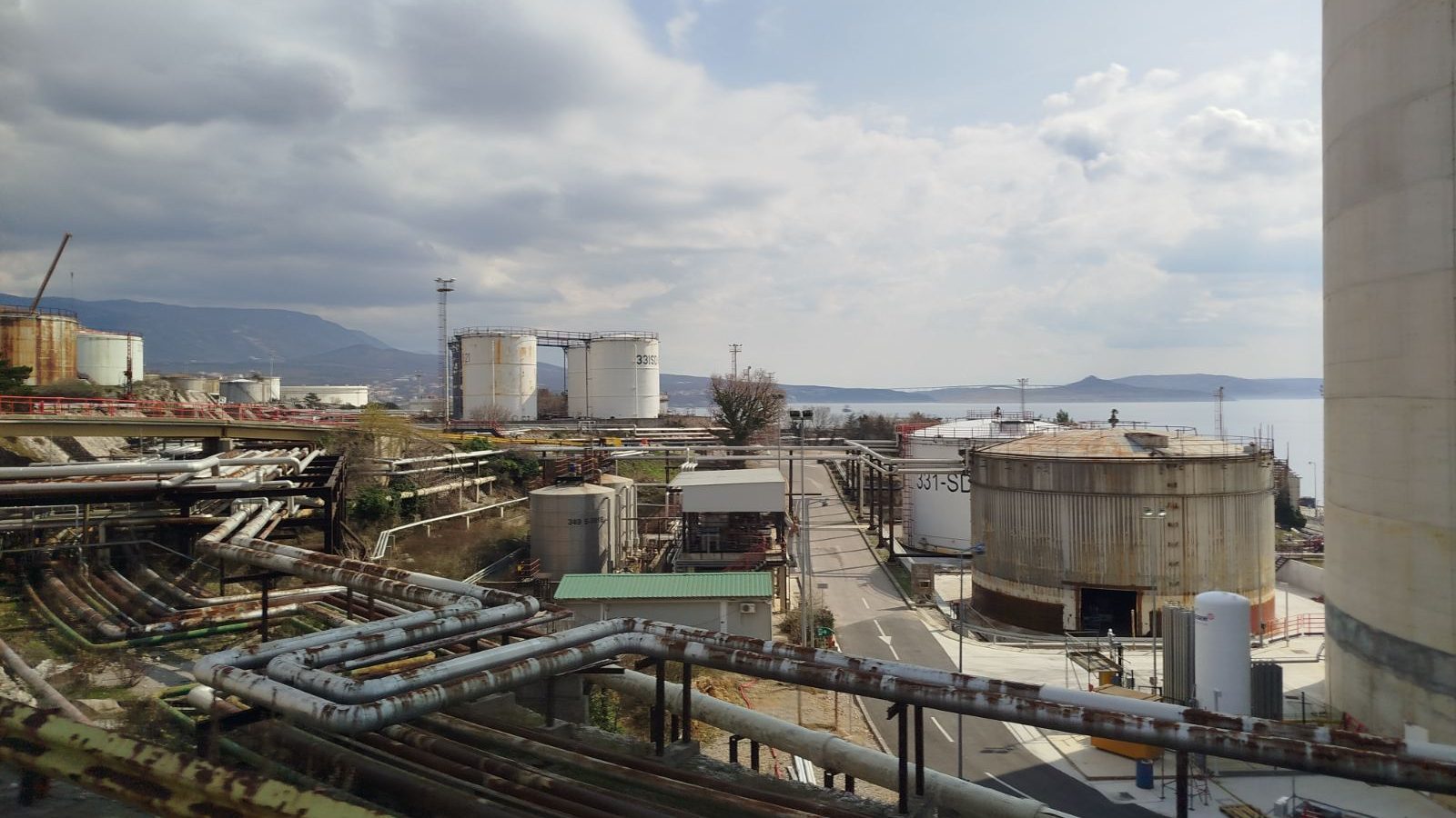 Kako je promena geopolitike oživela naftovod iz Titovog vremena, koji bi mogao postati jedan od ključnih pravaca za snabdevanje Evrope – Ekonomija