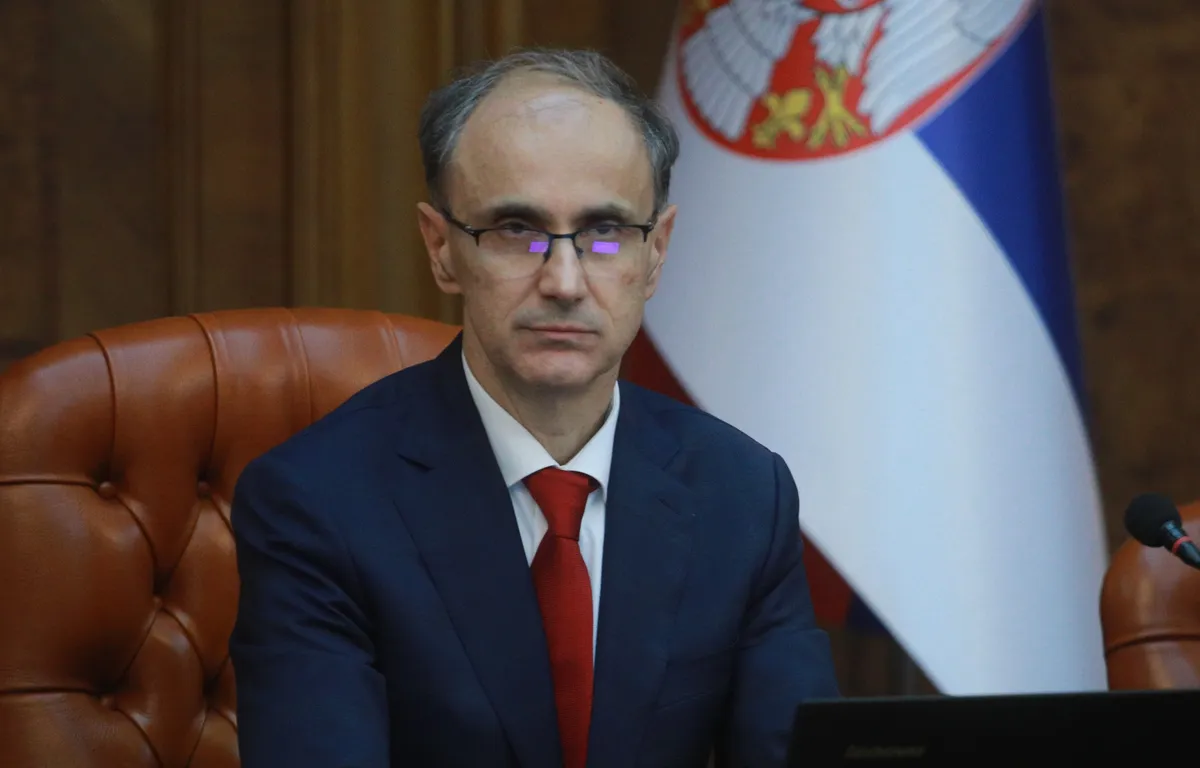 Macut kaže da su u Vladi svi pod lupom: Nije zadovoljan kako „neko funkcioniše“ i trudi se da im to ukaže „malo oštrijim tonom“