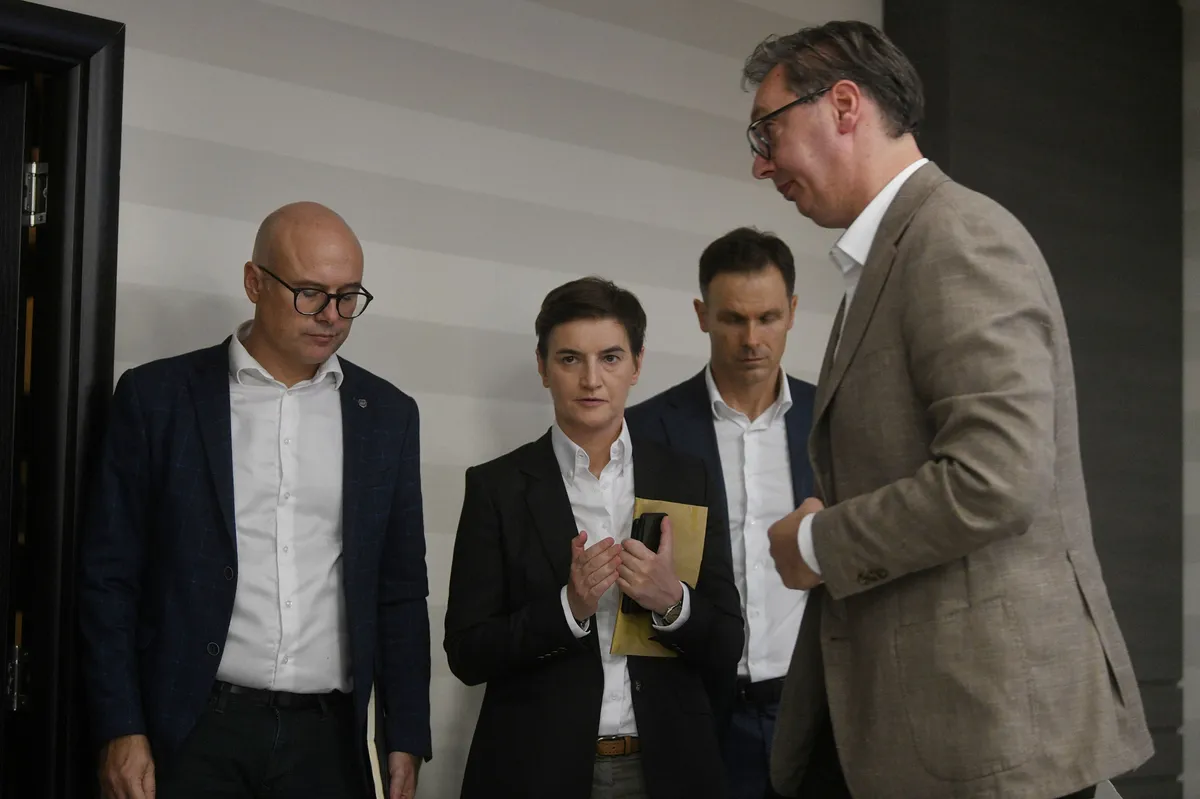 Vučić sutra na konsultacijama sa delegacijom SNS-a