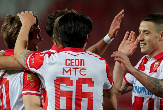 Zvezda jubilarnom utakmicom otvara plej of