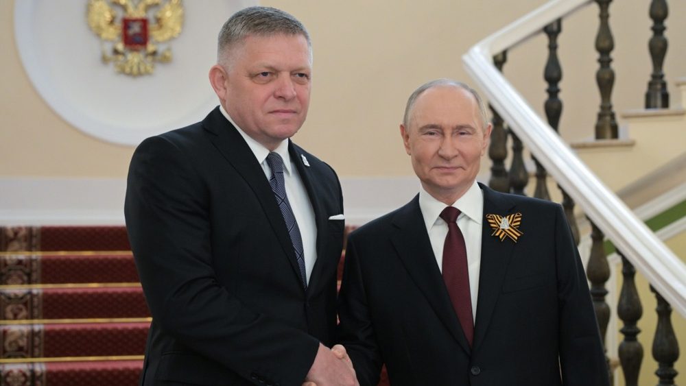 Fico kaže da je preneo poruku Zelenskog Kremlju, ljudi bliski Putinu kažu- nije – Svet