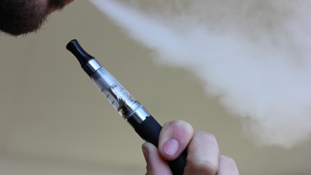 Svaka druga e-cigareta u Evropi dolazi iz neregularnih izvora – Ekonomija