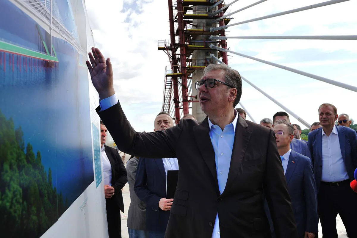Vučić ponovo zaobišao Novi Sad: Tamo će „stići“ u isto vreme kad i naprednjaci sa Kosova koji pešače još od oktobra
