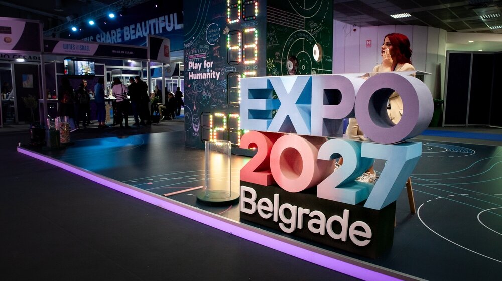 EXPO ipak u osnovnim školama: Naručen školski pribor sa obeležjima EXPO za osnovce – Društvo